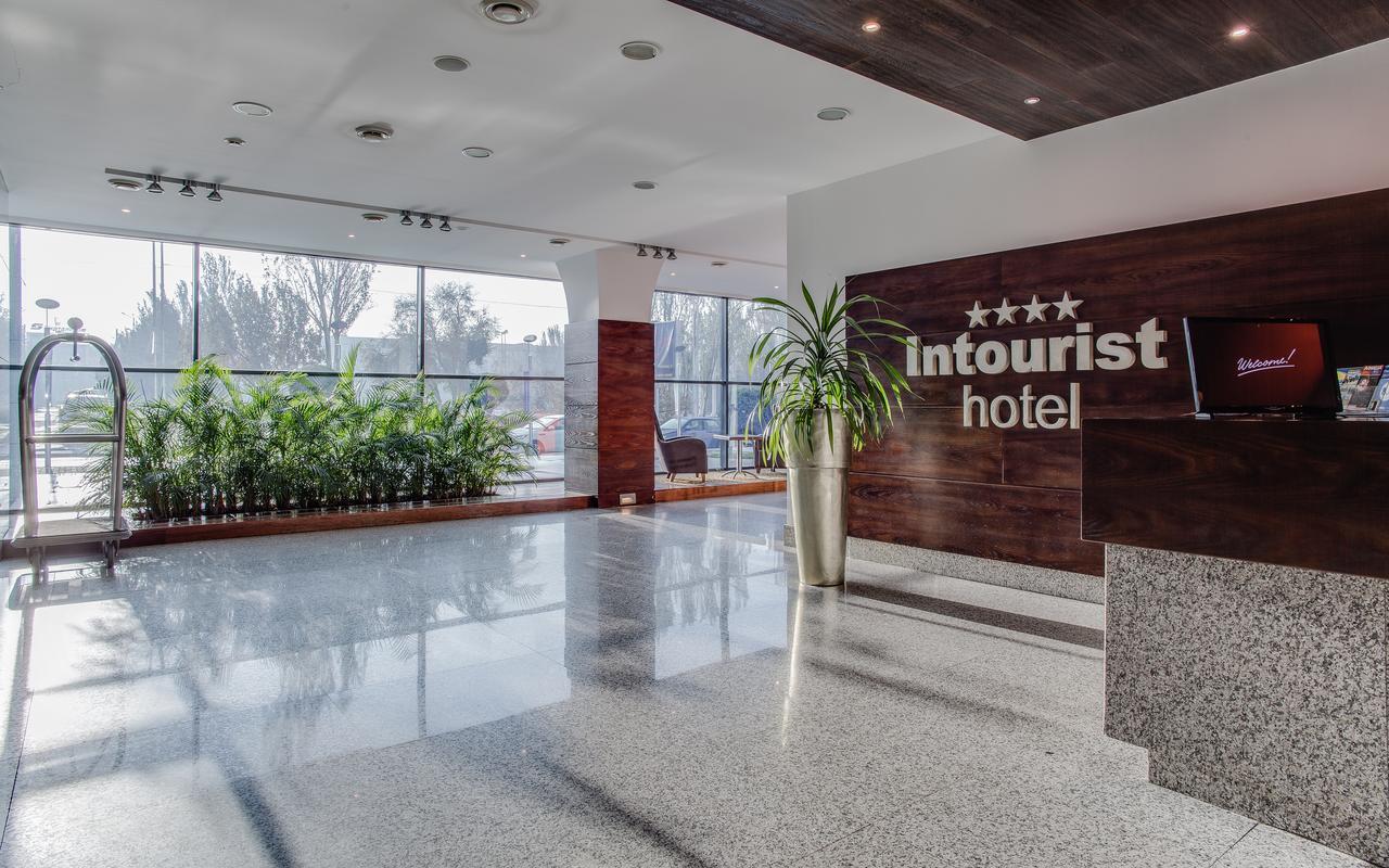 Intourist Hotel Zaporizhia Exterior photo